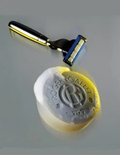 ROGER & GALLET HOMME BARRA AFEITAR 100G + GEL AFTERSHAVE 75ML PACK -Suavinex Tienda de ventas roger gallet homme afeitado aftershave pack 4
